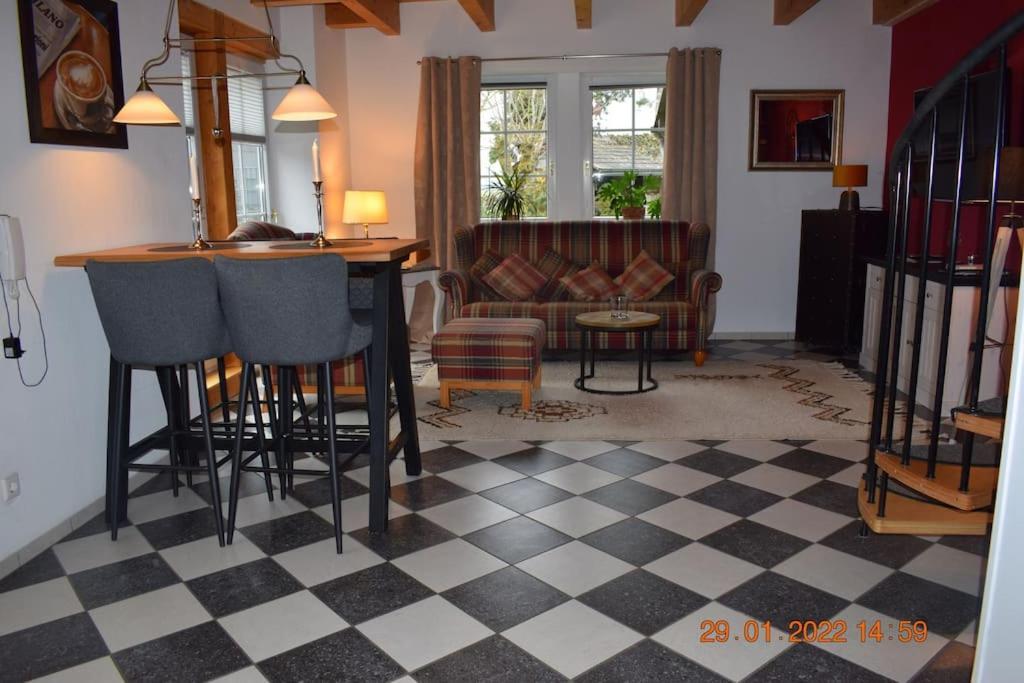 Gemuetliches Landhaus In Ruhiger Lage. Moringen Buitenkant foto
